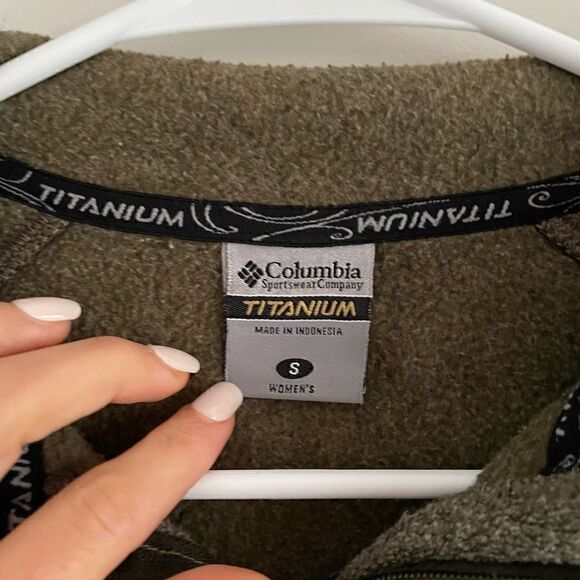 Columbia Titanium Jacket Women’s   - Picture 7 of 8